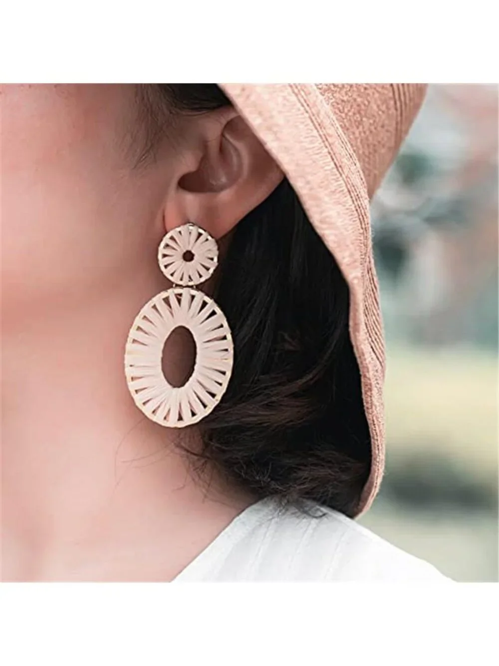 Boho Raffia Statement Drop Dangle Earrings - Picture 3 of 3